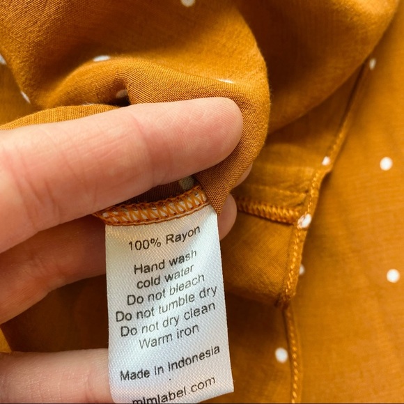 MLM label Maison Off Shoulder Burnt orange polka dot oversized top small - Picture 7 of 8